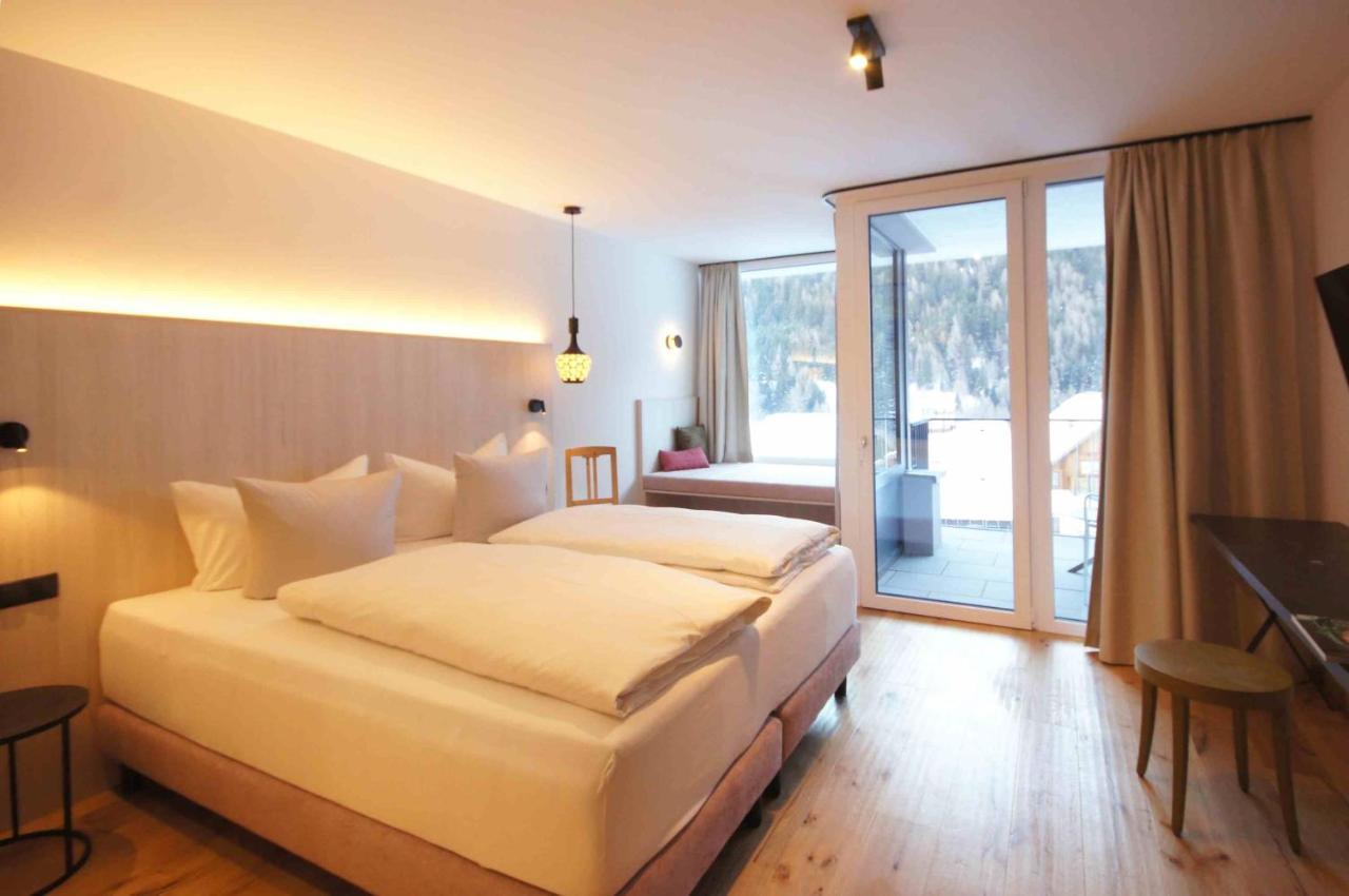 Hotel Die Arlbergerin -New- All-In Super Flex Rate (Adults Only) Санкт-Антон-ам-Арльберг Экстерьер фото