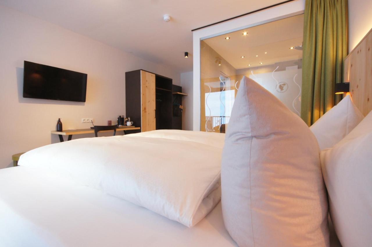 Hotel Die Arlbergerin -New- All-In Super Flex Rate (Adults Only) Санкт-Антон-ам-Арльберг Экстерьер фото